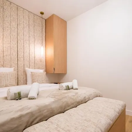 Cosy Near Arc De Triomphe 4p Appartement
