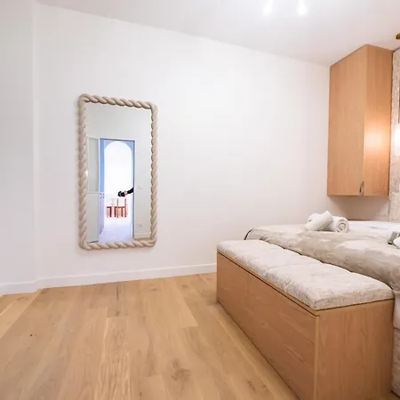 Apartment Cosy Near Arc De Triomphe 4p